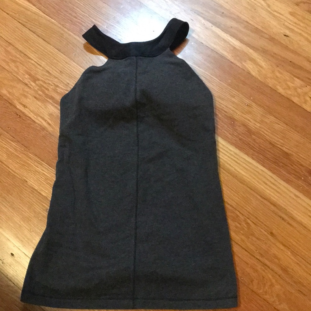 Lululemon fitted tank